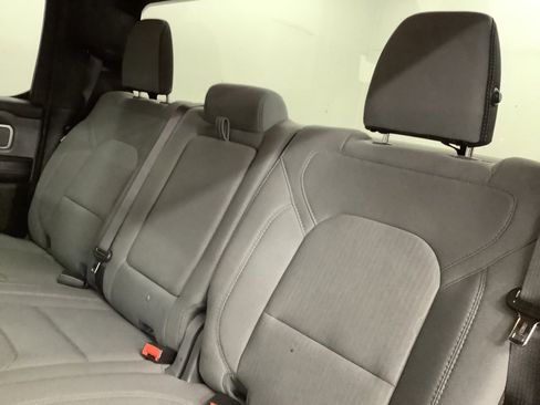 Used 2022 RAM 1500 Big Horn image 8