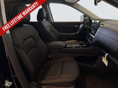 New 2026 Nissan Pathfinder SL w/ SL Premium Package FWD image 33
