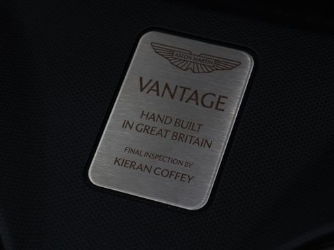 Used 2025 Aston Martin V8 Vantage image 40