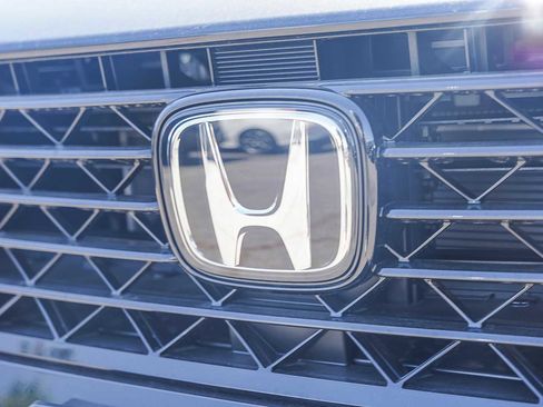 New 2025 Honda Accord LX image 11