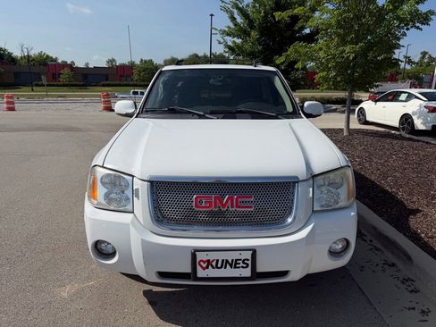 Used 2006 GMC Envoy Denali AWD/4WD image 2