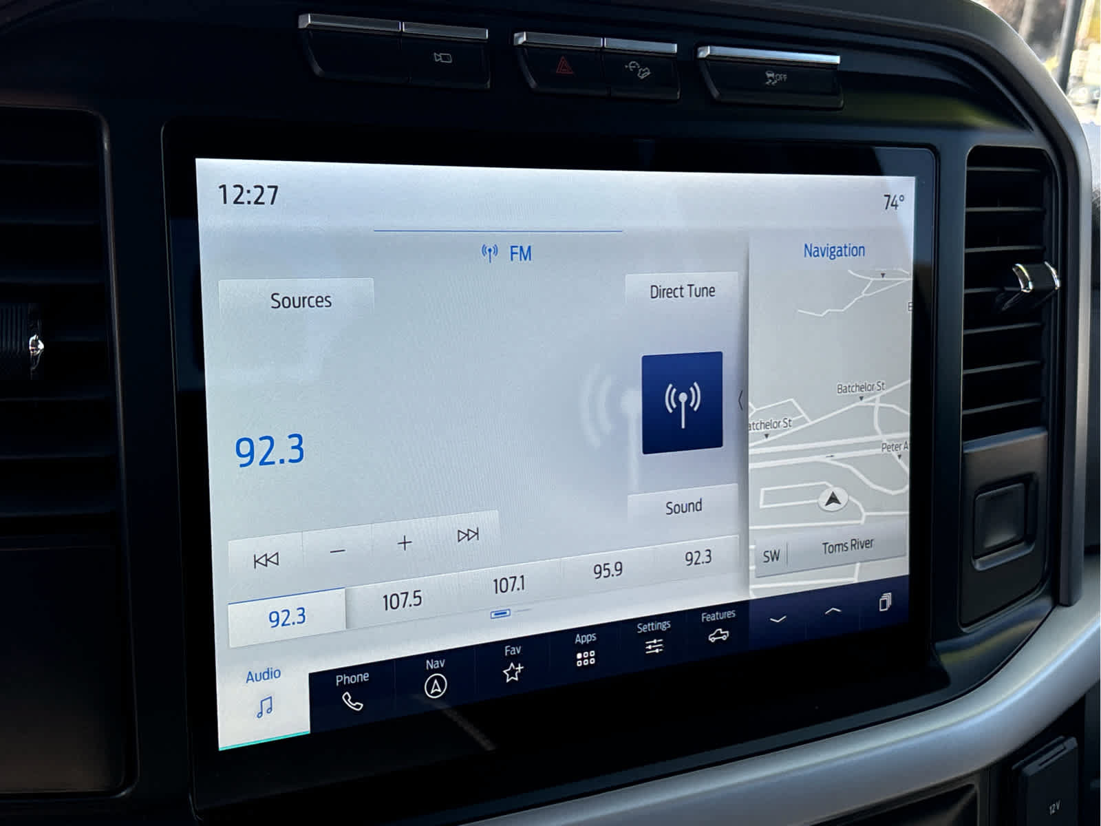 Used 2022 Ford F150 XLT w/ Equipment Group 302A High AWD/4WD image 12