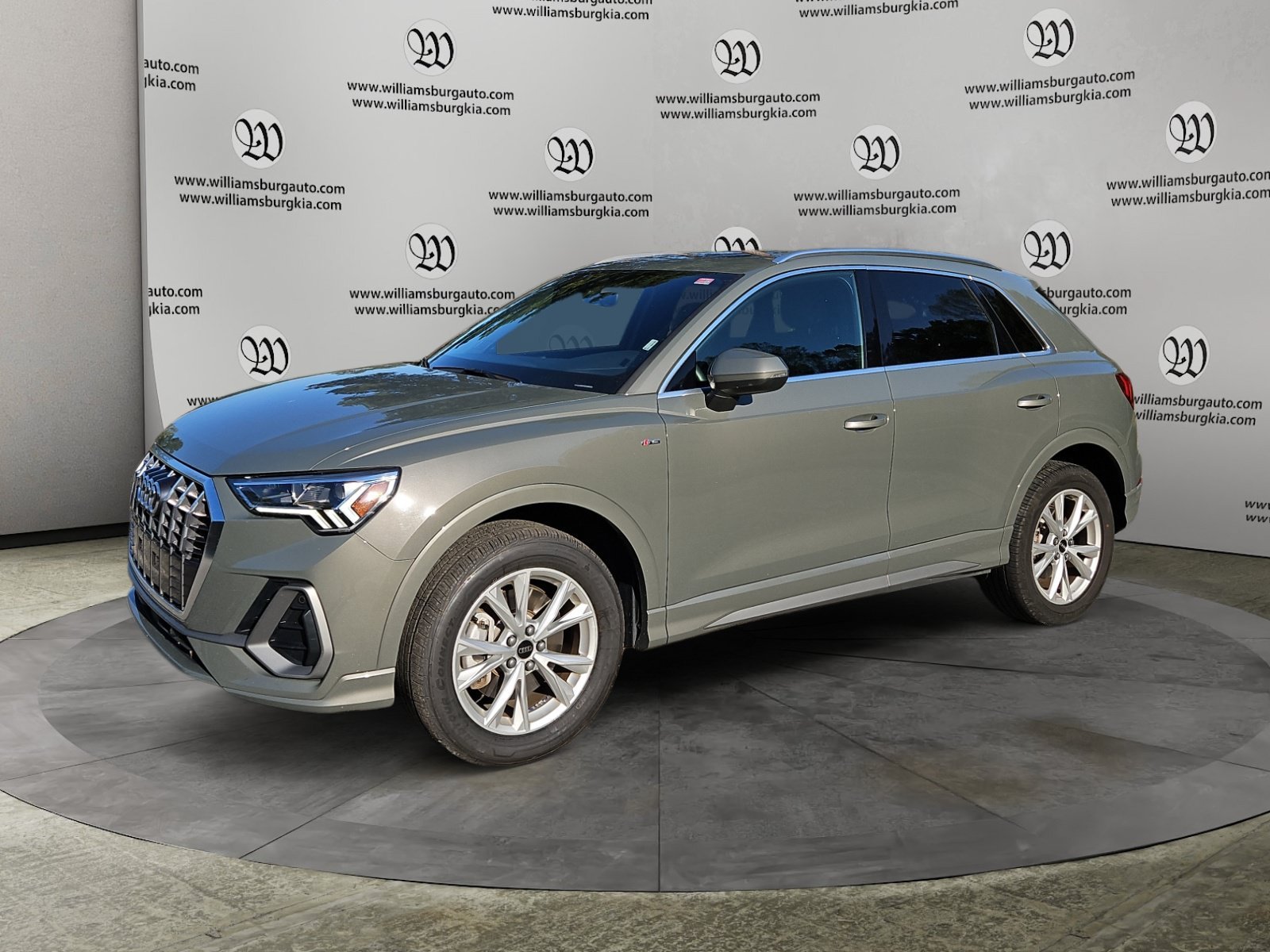 Used 2025 Audi Q3 2.0T Premium AWD/4WD image 1