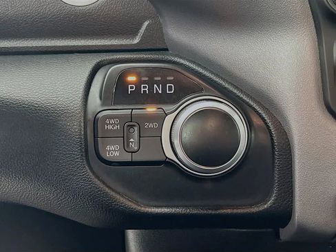 Used 2024 RAM 2500 Big Horn w/ Bed Utility Group image 17