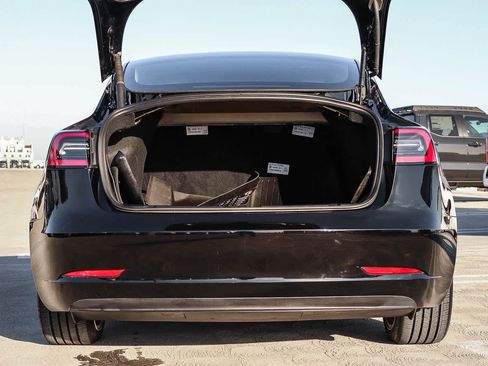 Used 2023 Tesla Model 3 Long Range AWD/4WD image 27