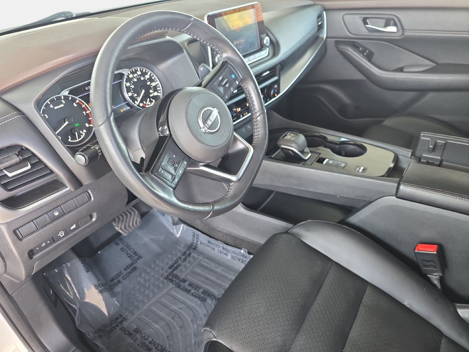 Used 2023 Nissan Rogue SV w/ SV Premium B Package FWD image 16