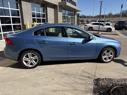 Used 2014 Volvo S60 T5 image 11