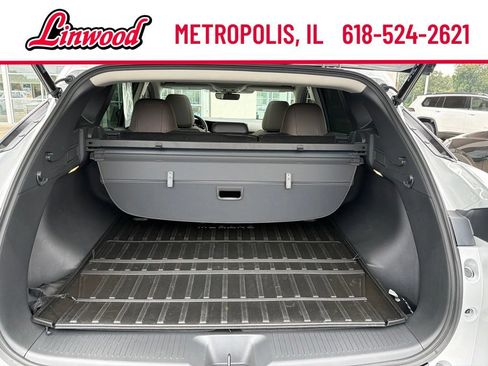 Used 2025 Nissan Murano Platinum w/ Cargo Package AWD/4WD image 15