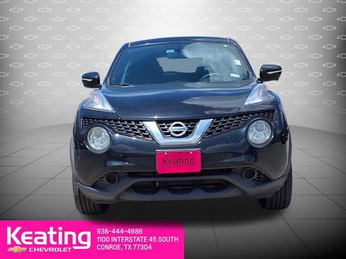 Used 2015 Nissan Juke SV w/ Technology Package FWD image 3