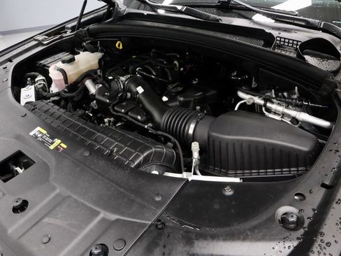 Used 2024 Jeep Grand Cherokee Laredo X w/ Luxury Tech Group I image 18