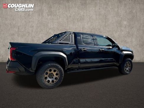 New 2025 Toyota Tacoma Trailhunter image 5