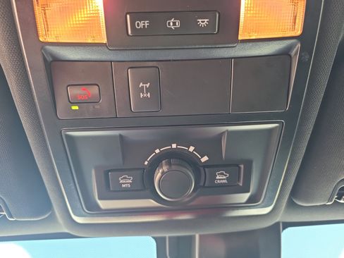 Used 2023 Toyota Tacoma TRD Off-Road image 23