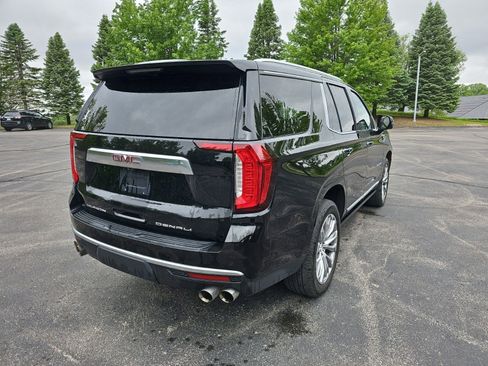 Used 2021 GMC Yukon Denali w/ Denali Premium Package AWD/4WD image 6