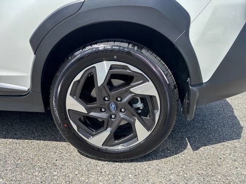 Certified 2025 Subaru Crosstrek 2.5i Limited w/ Crosstrek Mirror Package AWD/4WD image 29