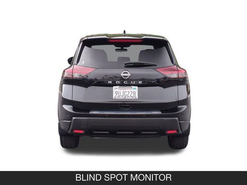 Used 2026 Nissan Rogue SV FWD image 8