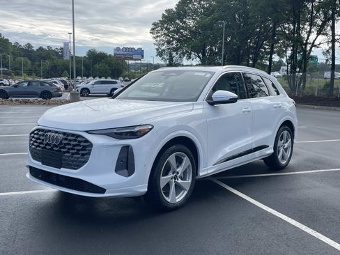 New 2026 Audi Q5 Prestige AWD/4WD image 3