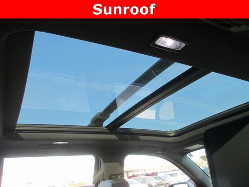 Certified 2021 Chevrolet Tahoe Z71 w/ Luxury Package image 15