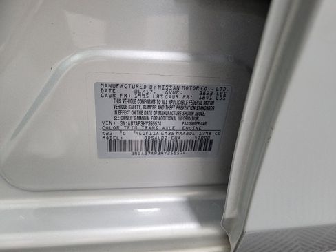 Used 2017 Nissan Sentra S FWD image 33