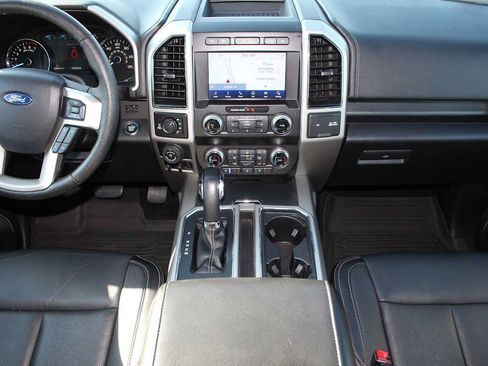 Used 2020 Ford F150 Lariat w/ Equipment Group 502A Luxury AWD/4WD image 33