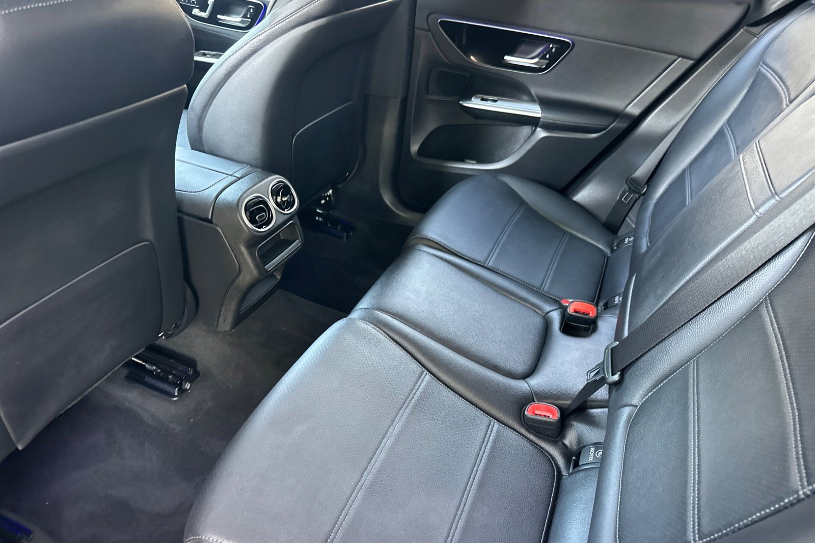 Certified 2025 Mercedes-Benz GLC 350e 4MATIC image 28