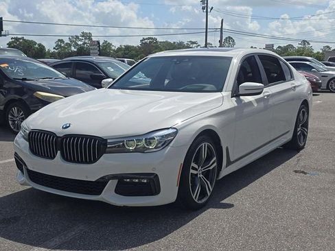 Used 2018 BMW 740i w/ M Sport Package RWD image 1
