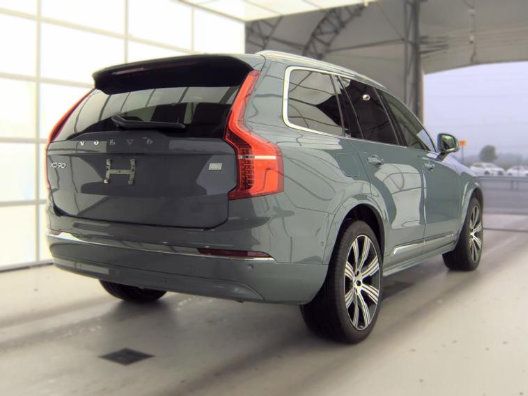 Used 2023 Volvo XC90 T8 Plus w/ Protection Package Premier AWD/4WD image 2