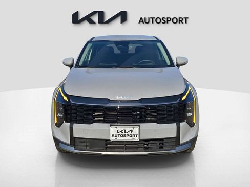 New 2026 Kia Sportage S image 2