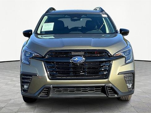 Used 2025 Subaru Ascent Bronze Edition image 2