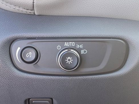 Used 2022 Chevrolet Blazer LT image 10