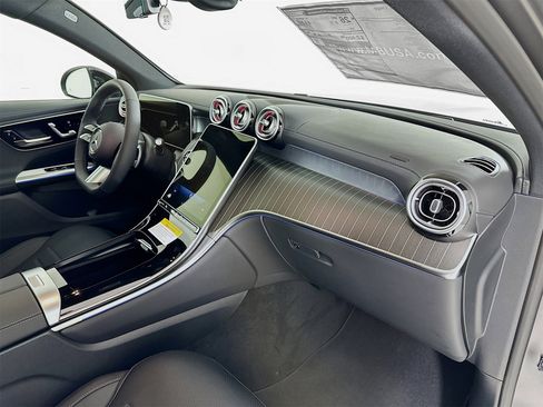 New 2026 Mercedes-Benz GLC 300 4MATIC image 31