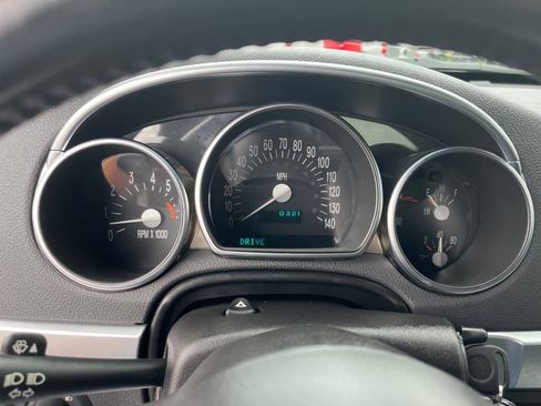 Used 2003 Chevrolet SSR w/ Preferred Equipment Group image 10