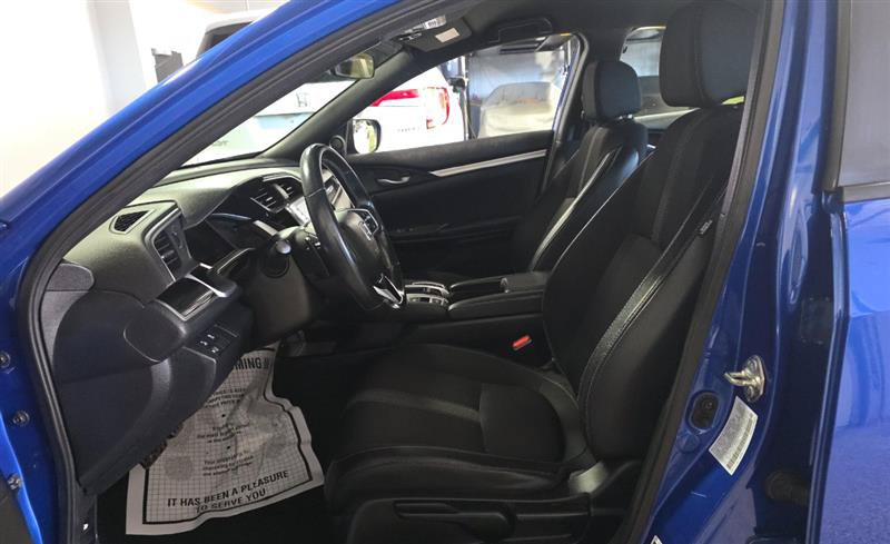 Used 2020 Honda Civic Sport image 6