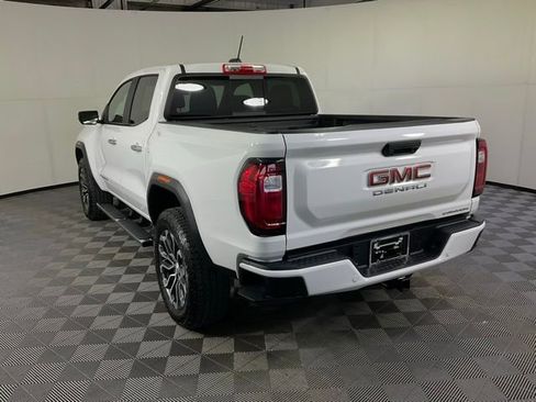 Used 2025 GMC Canyon Denali AWD/4WD image 4
