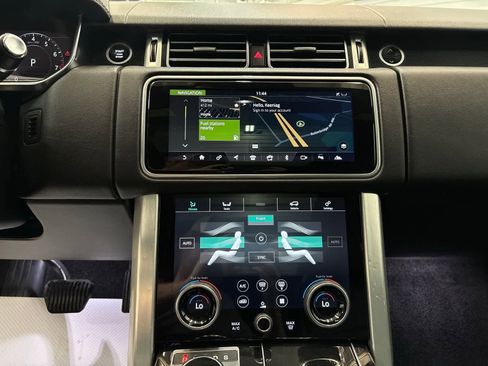 Used 2018 Land Rover Range Rover AWD/4WD image 18