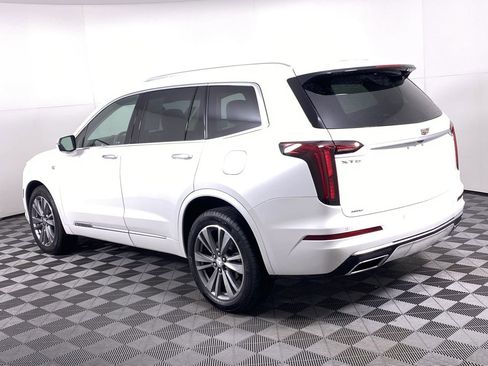 Certified 2021 Cadillac XT6 Premium Luxury w/ LPO, Floor Liner Package image 19