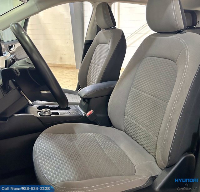 Used 2021 Ford Escape SE w/ Convenience Package FWD image 12