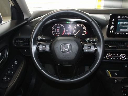 Used 2023 Honda HR-V EX-L image 18