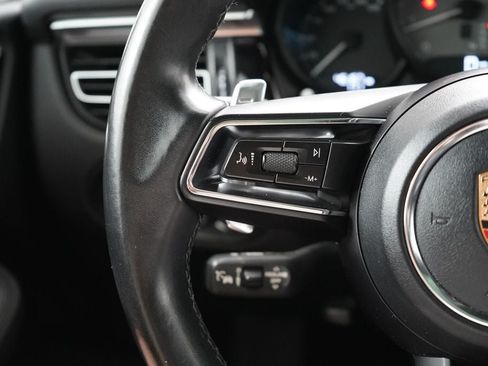 Used 2023 Porsche Macan S AWD/4WD image 19
