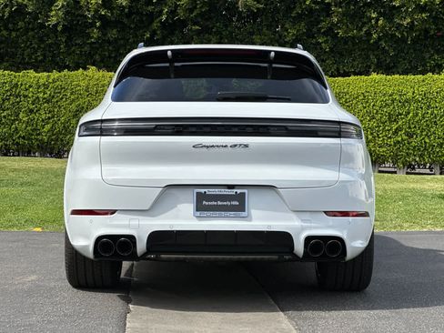 New 2026 Porsche Cayenne GTS image 7