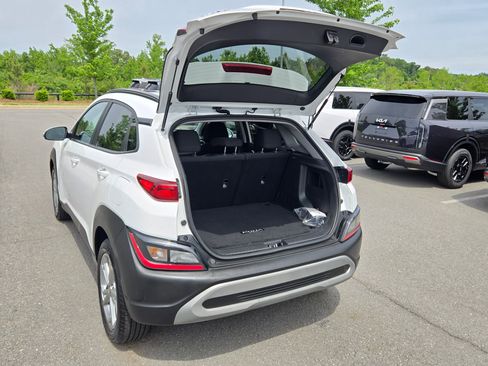 Used 2023 Hyundai Kona SEL w/ Convenience Package AWD/4WD image 18