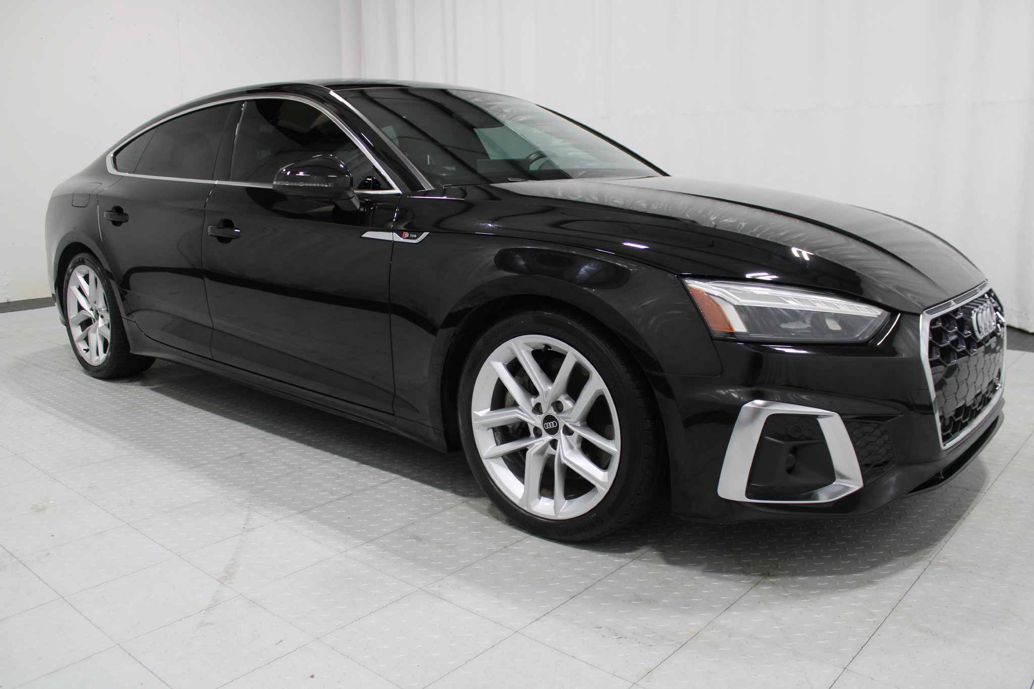 Used 2023 Audi A5 2.0T Premium Plus w/ Premium Plus AWD/4WD image 4