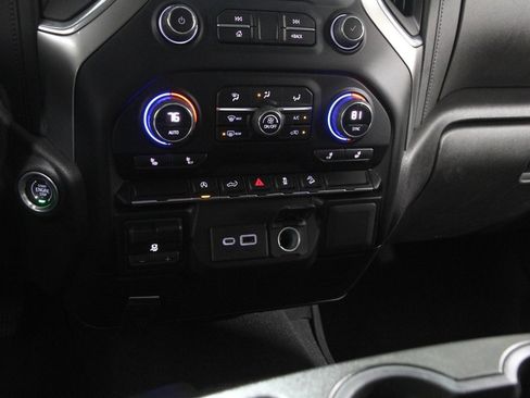 Certified 2021 Chevrolet Silverado 1500 RST w/ Z71 Off-Road Package image 15