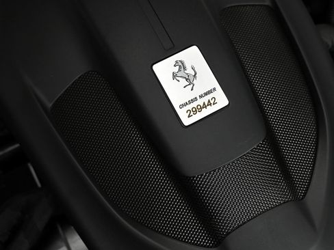 Used 2023 Ferrari Portofino M RWD image 36
