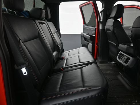 Used 2024 Ford F250 Lariat w/ Black Appearance Package AWD/4WD image 23