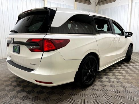 Used 2024 Honda Odyssey Sport image 44