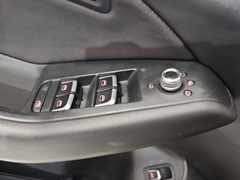 Used 2015 Audi Q5 2.0T Premium Plus AWD/4WD image 31