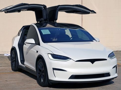Used 2022 Tesla Model X AWD/4WD image 60