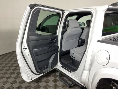 New 2026 Toyota Tacoma SR5 AWD/4WD image 31