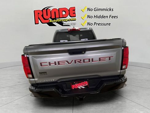 Used 2024 Chevrolet Colorado Z71 w/ Z71 Convenience Package 2 image 4