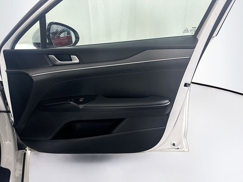 Used 2025 Kia K5 LXS image 30